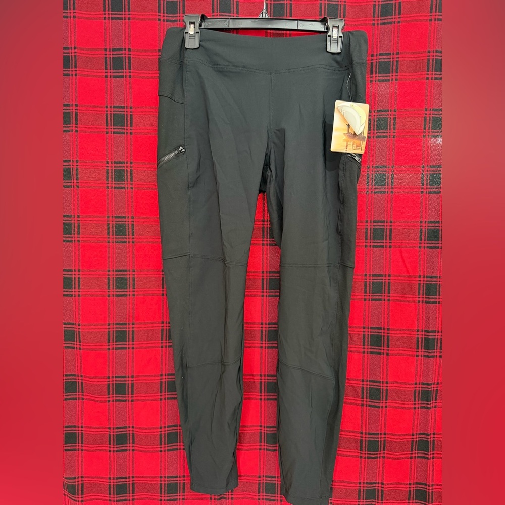 Magellan women’s Pants with Zipper Pocket NWT size large